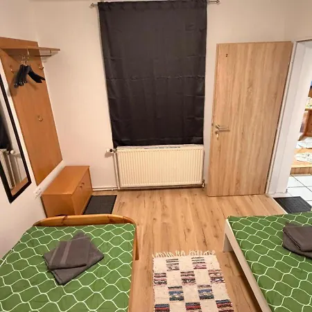 Apartman Grosse Monteurunterkunft Wulzeshofen